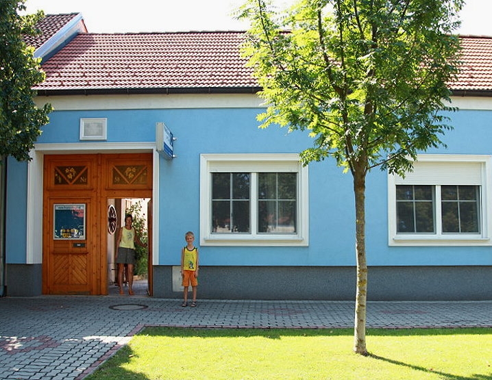 cropped-11-2.jpg